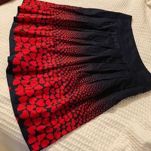 Talbots as 14 navy with red hearts pleated skirt